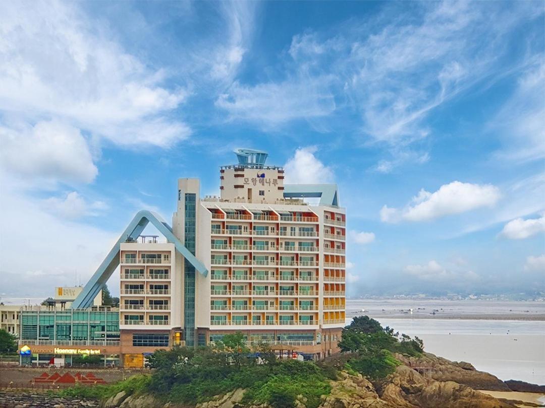 Mohang Haenaru Family Hotel Buan Exterior foto